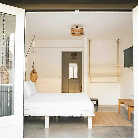 La Negra Surf Hotel