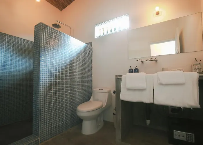 La Negra Surf Hotel Nosara